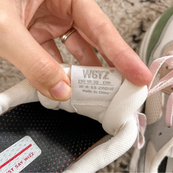 W6YZ Deva W. Colorblock Sneakers | 5.5 - Picture 10 of 12